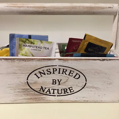 Historic Center - Elegant With Charming Antiques - Raffaello شقة *