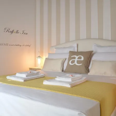 Apartment Historic Center - Elegant With Charming Antiques - Raffaello