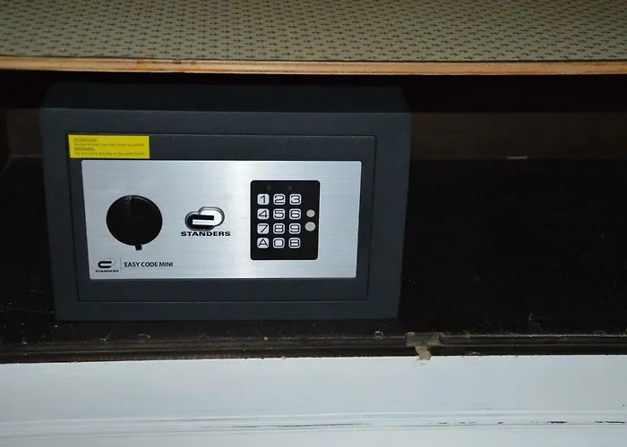 Historic Center - Elegant With Charming Antiques - Raffaello *