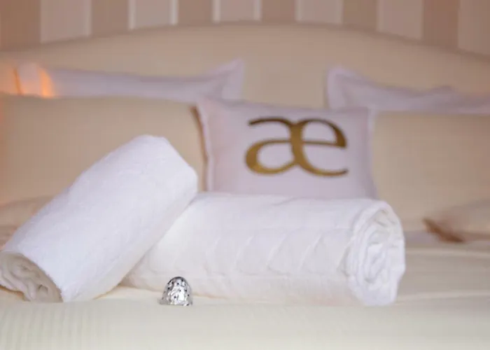 Appartement Historic Center - Elegant With Charming Antiques - Raffaello